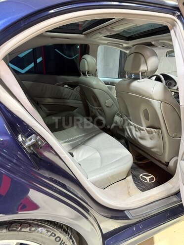 Mercedes E 320-18