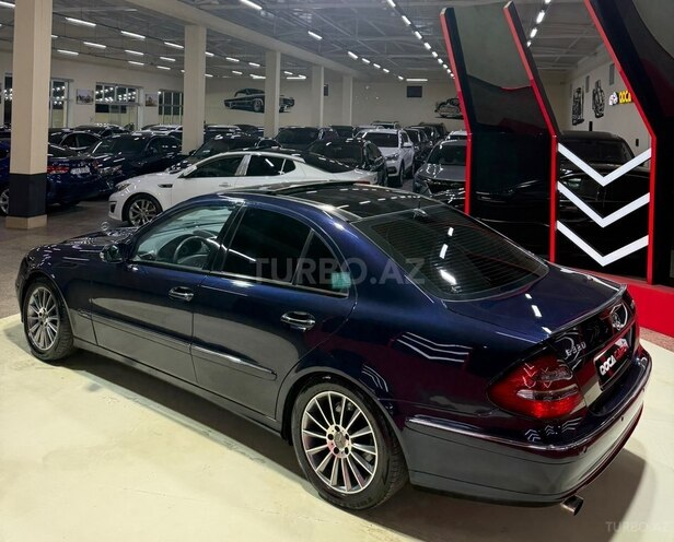 Mercedes E 320-8