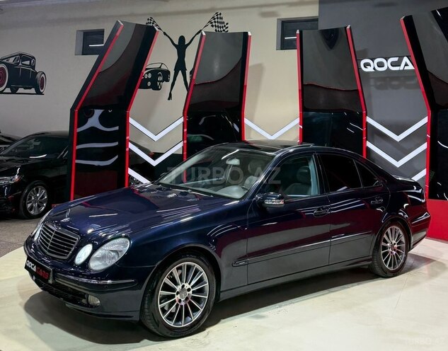 Mercedes E 320-1
