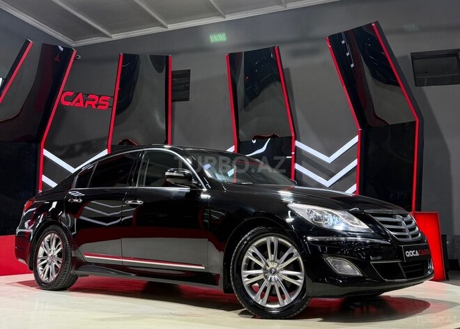 Hyundai Genesis-2