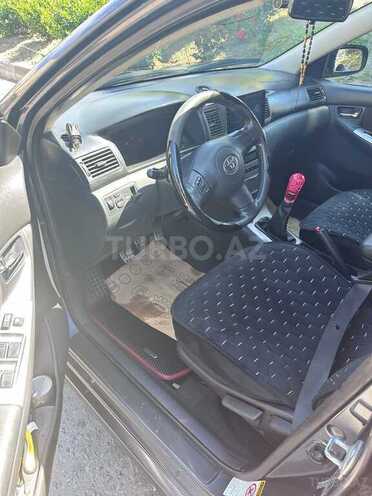 Toyota Corolla-6