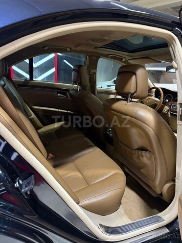 Mercedes S 320-21