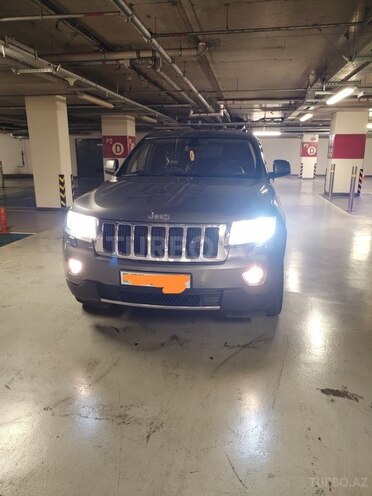 Jeep Grand Cherokee-20
