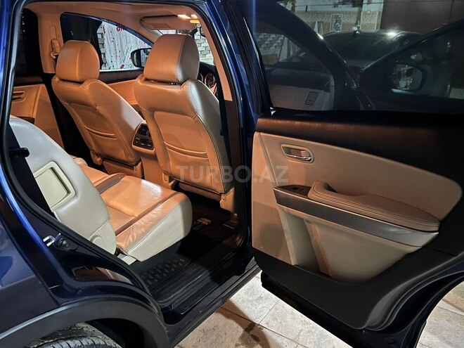 Mazda CX-9-16
