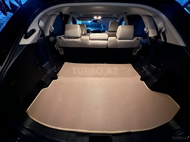 Mazda CX-9-14