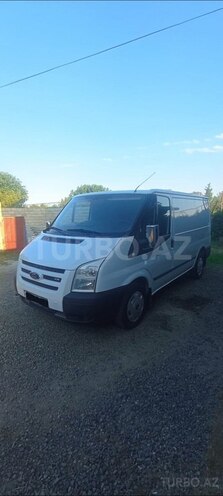 Ford Transit-19