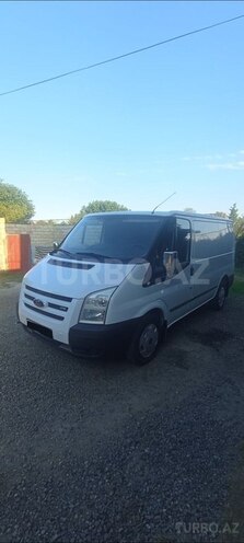 Ford Transit-17
