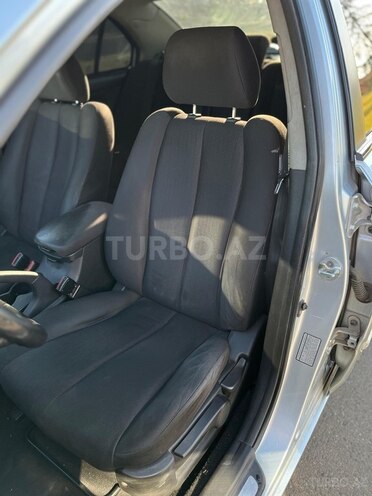 Hyundai Sonata-6
