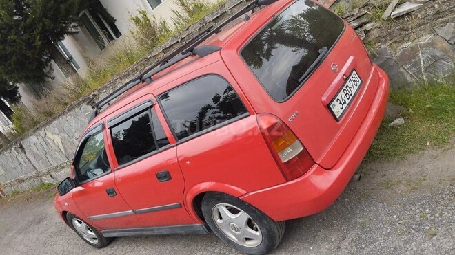 Opel Astra-2