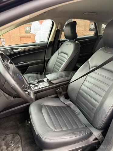Ford Fusion (North America)-10