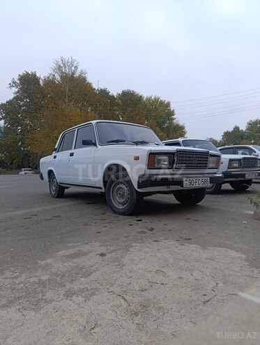 LADA (VAZ) 2107-8