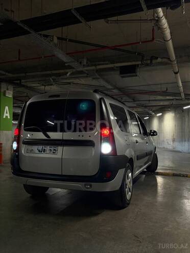 Dacia Logan-7