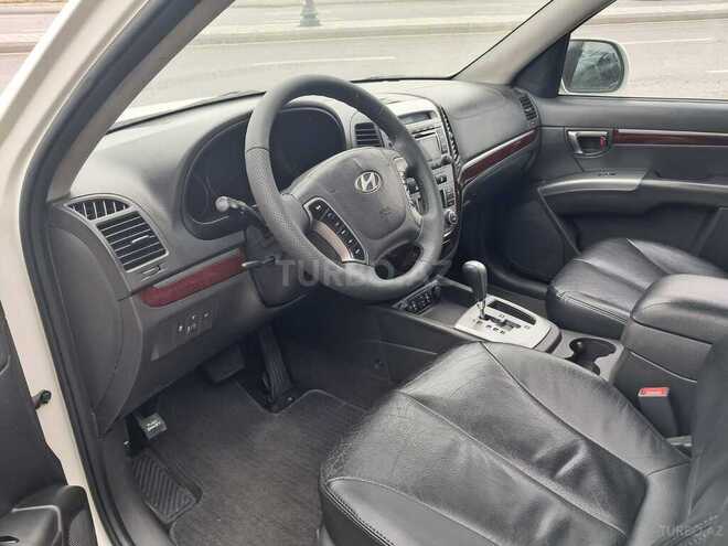 Hyundai Santa Fe-4