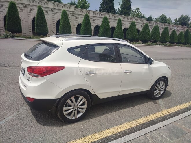 Hyundai ix35-3