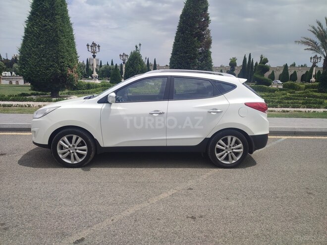 Hyundai ix35-4