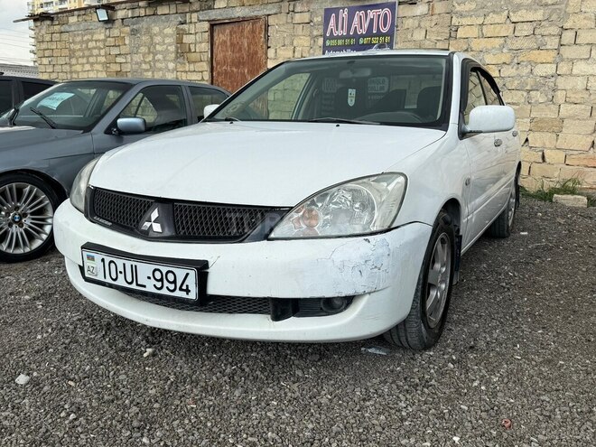 Mitsubishi Lancer-1