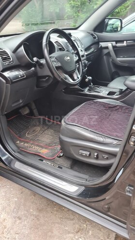 Kia Sorento-6
