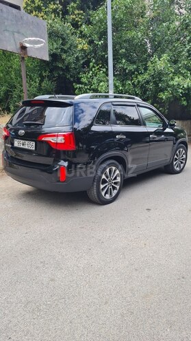 Kia Sorento-2