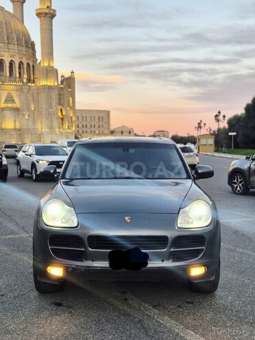 Porsche Cayenne S-1
