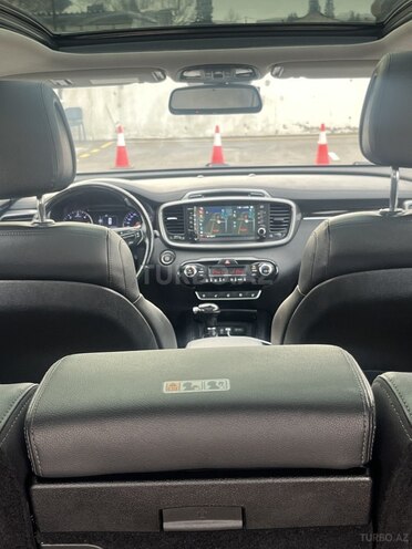 Kia Sorento-7