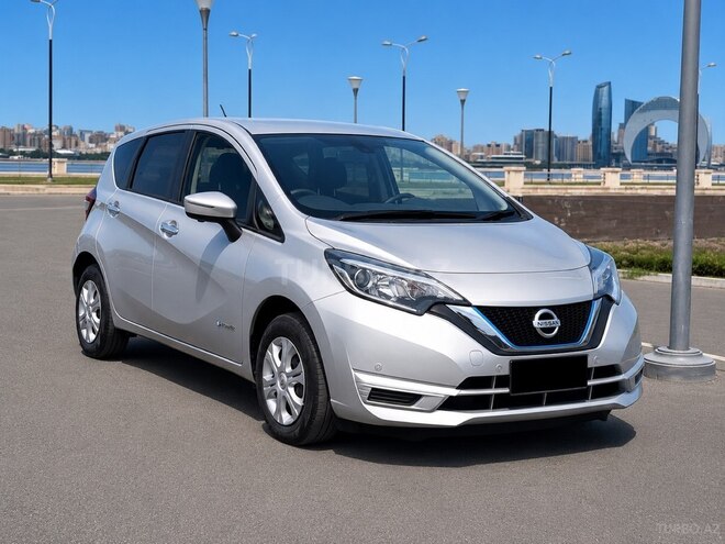 Nissan Note-2