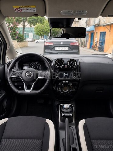 Nissan Note-8