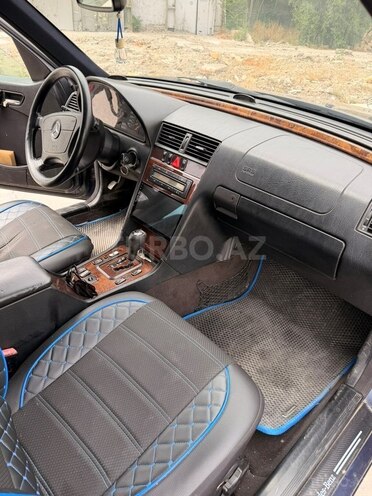 Mercedes C 240-7