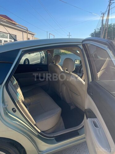 Toyota Prius-11