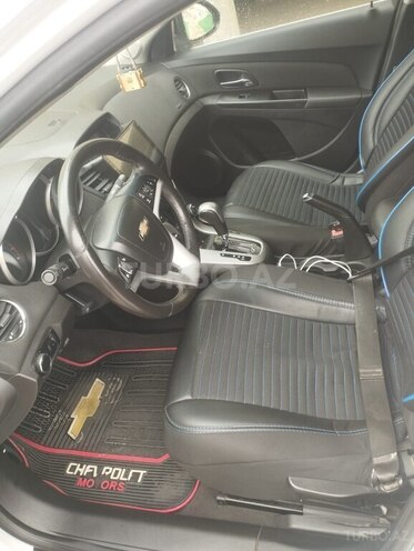 Chevrolet Cruze-3