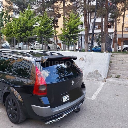 Renault Megane-6