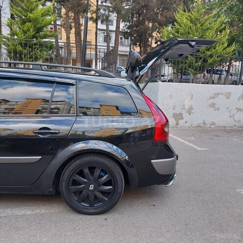 Renault Megane-8