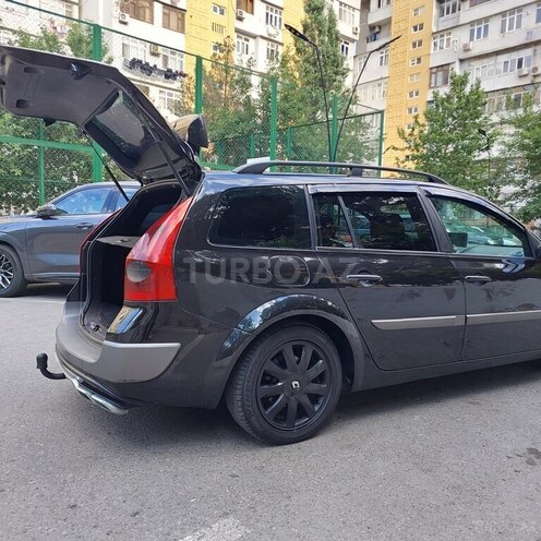 Renault Megane-9