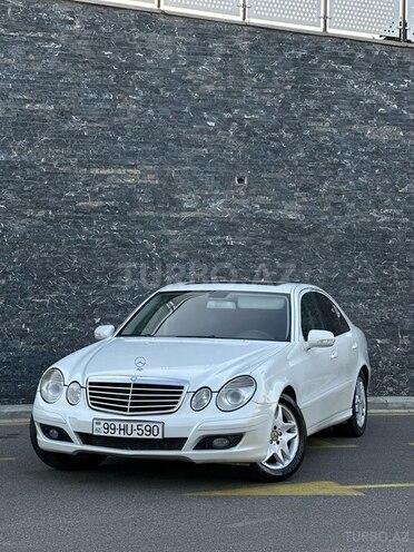 Mercedes E 220-4