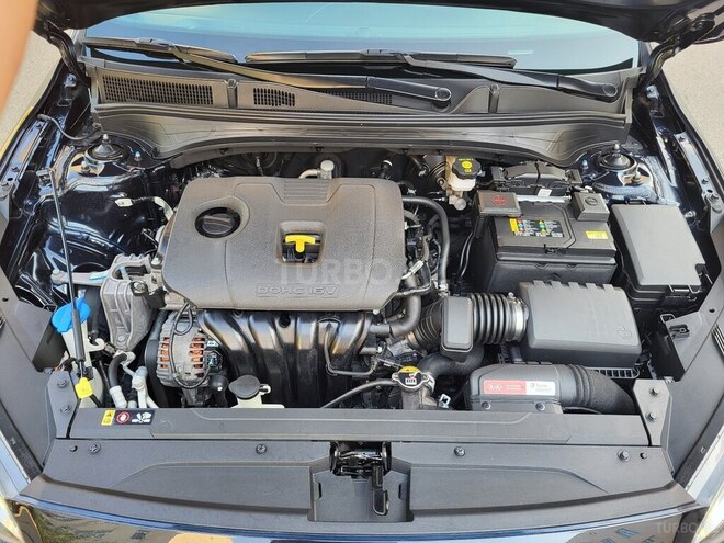Kia Cerato-10
