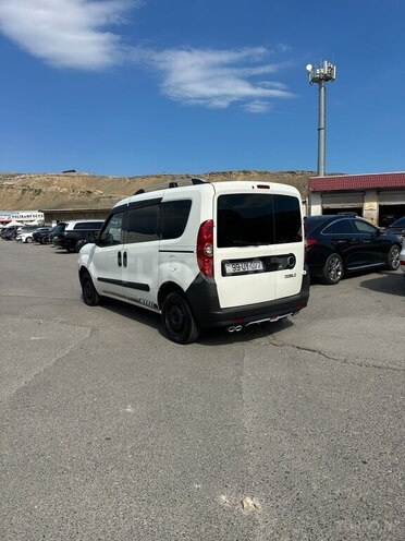 Fiat Doblo-3