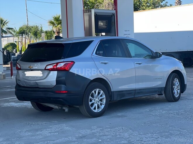 Chevrolet Equinox-5