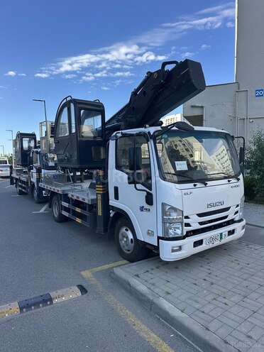 Isuzu ELF-2