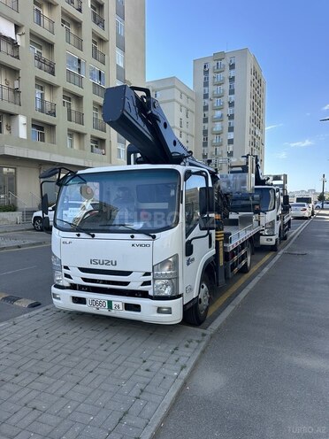 Isuzu ELF-3