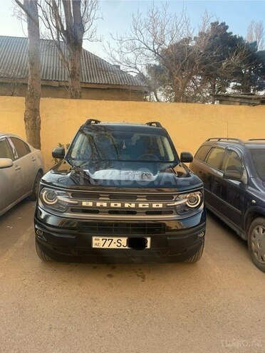 Ford Bronco-4