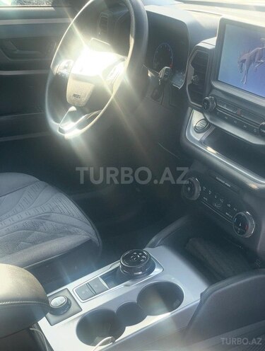 Ford Bronco-15
