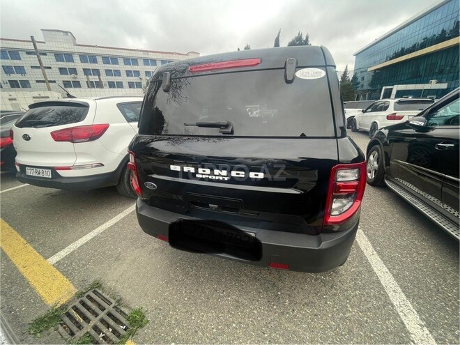 Ford Bronco-9