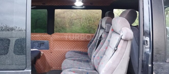 Mercedes Vito 112 CDI-8