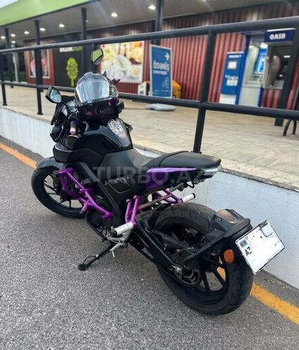 Yamaha MT-15-1