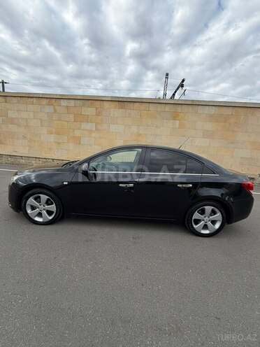 Chevrolet Cruze-6