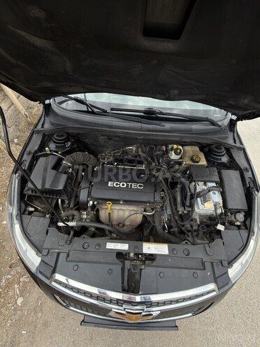 Chevrolet Cruze-14