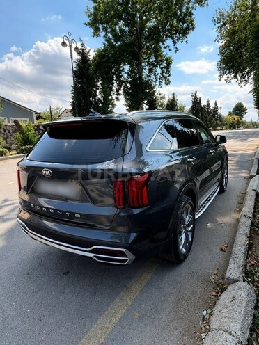 Kia Sorento-3
