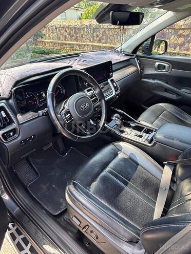 Kia Sorento-8
