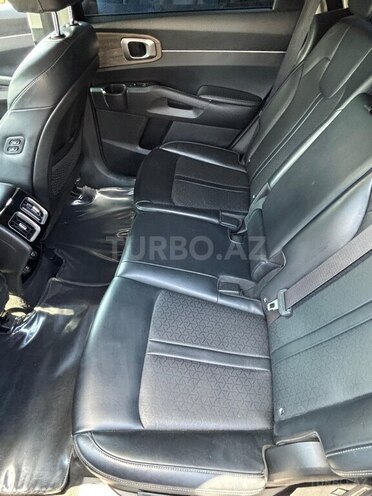 Kia Sorento-7