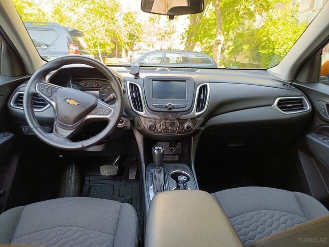 Chevrolet Equinox-8