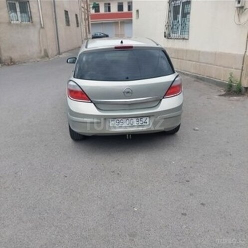 Opel Astra-2